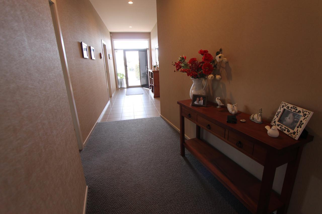 Jarden B & B Taupo Bagian luar foto